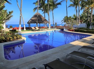 Villa Dorado | North End