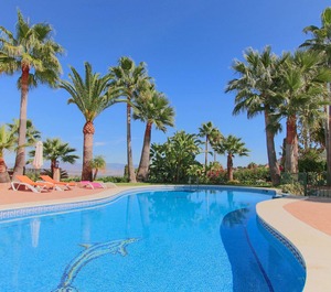 Tess Villa El Oasis 