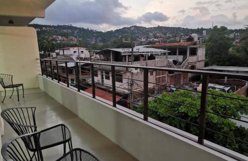 Lazaro Cardenas Apartment | 100 m² Apartment ∙ 3 bedrooms ∙ 11 guests