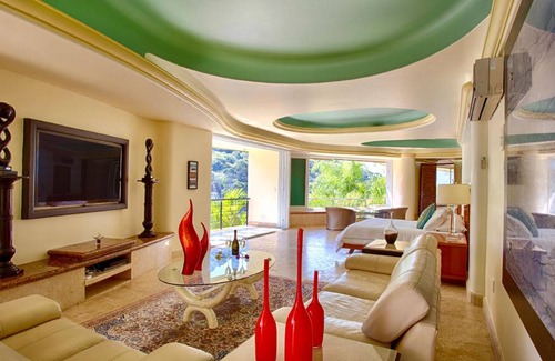 Boca de Tomatlan House | 1000 m² House ∙ 9 bedrooms ∙ 22 guests