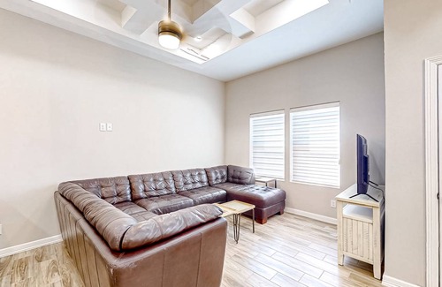 McAllen House | 116 m² House ∙ 3 bedrooms ∙ 6 guests