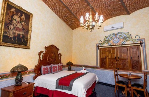 Tequisquiapan Hotel | 13 m² Hotel ∙ 127 guests