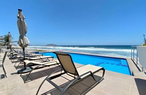 Cerritos Resort | 130 m² Resort ∙ 2 bedrooms ∙ 6 guests