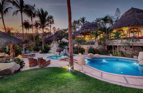 Cabo San Lucas Villa | 1347 m² Villa ∙ 7 bedrooms ∙ 22 guests