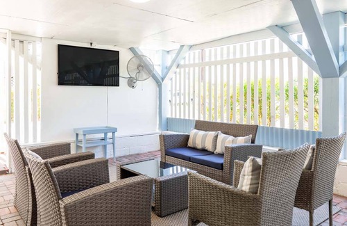 Savannah Beach House | 147 m² House ∙ 5 bedrooms ∙ 10 guests