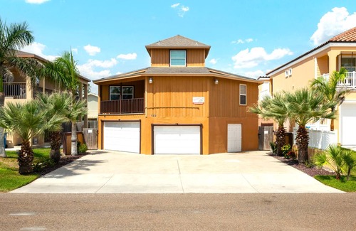 South Padre Island House | 158 m² House ∙ 4 bedrooms ∙ 11 guests