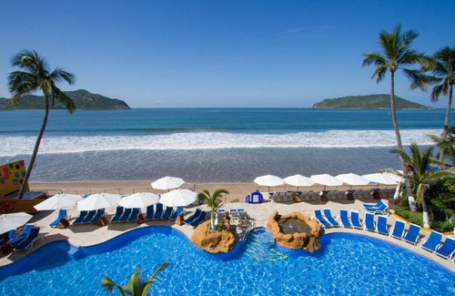 Zona Dorada Resort | 159 m² Resort ∙ 127 guests