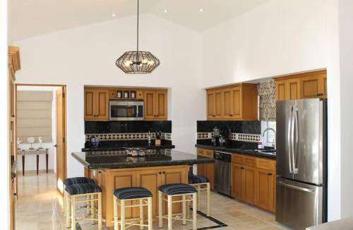 Cabo Bello Apartment | 164 m² Apartment ∙ 2 bedrooms ∙ 6 guests