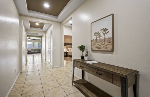 South Mountain House | 234 m² House ∙ 4 bedrooms ∙ 8 guests