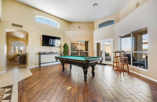 Red Mountain Ranch House | 237 m² House ∙ 4 bedrooms ∙ 10 guests
