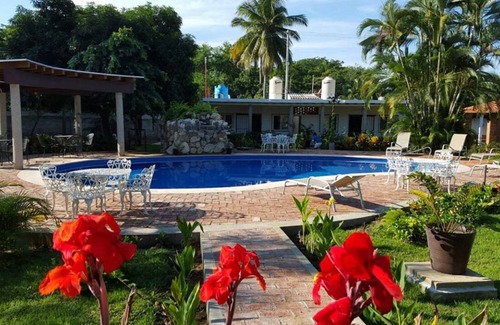 Higuera Blanca House | 2500 m² House ∙ 5 bedrooms ∙ 14 guests