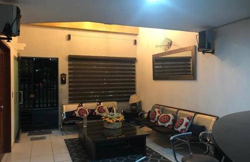 Guadalajara Municipality Villa | 300 m² Villa ∙ 8 bedrooms ∙ 22 guests