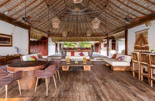 Barra de Colotepec Villa | 3000 m² Villa ∙ 6 bedrooms ∙ 17 guests
