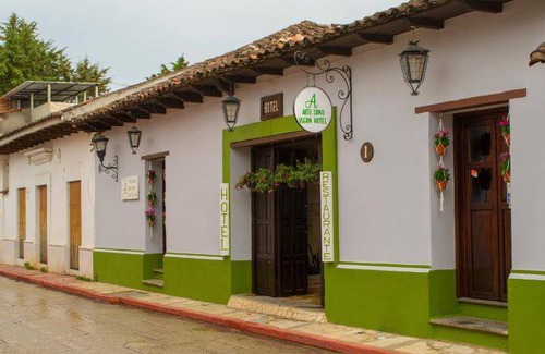 Santa Lucia Hotel | 37 m² Hotel ∙ 5 guests