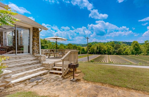 Candler House | 391 m² House ∙ 6 bedrooms ∙ 16 guests