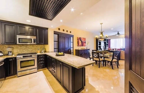 South Shore Hotel Area Villa | 3BR Luxe Oceanfront Villa on Beach, Puerto Vallarta