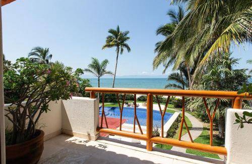 Bucerias House | 400 m² House ∙ 4 bedrooms ∙ 12 guests