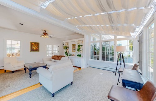 Mid-Coast and Islands House | 418 m² House ∙ 5 bedrooms ∙ 11 guests