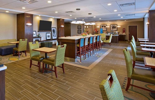 West Bloomfield Hotel | 45 m² Hotel ∙ 127 guests