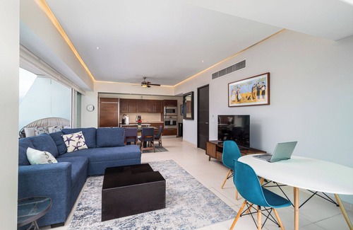 North Hotel Zone Condo | 5 * Beautiful Icon Vallarta Ocean Marina Views - You Will LOVE IT !