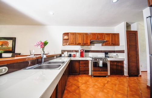 South Shore Hotel Area Villa | 5min to Mismaloya Beach! Villas Mares de Verano A1
