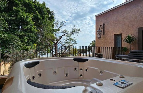 San Pedro Tesistan Hotel | 70 m² Hotel ∙ 4 guests