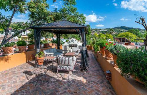 Zona Centro House | 883 m² House ∙ 6 bedrooms ∙ 15 guests