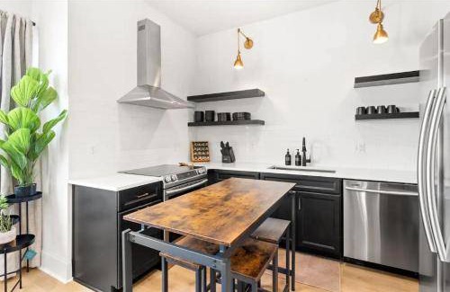 Cleveland Park Apartment | 92 m² Apartment ∙ 2 bedrooms ∙ 8 guests
