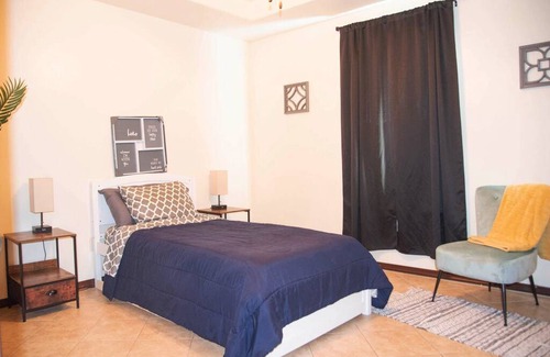Edinburg Apartment | 92 m² Apartment ∙ 3 bedrooms ∙ 6 guests