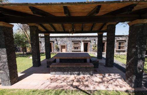 San Juan del Rio House | 930 m² House ∙ 8 bedrooms ∙ 16 guests