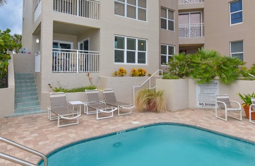 Cearra Del Ray Condo | 99 m² Condo ∙ 3 bedrooms ∙ 6 guests