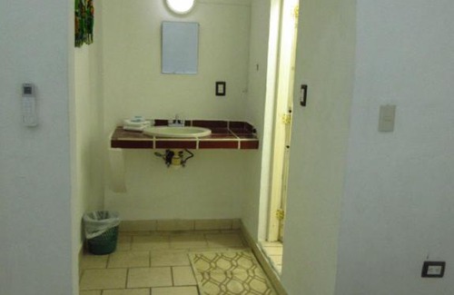 Emiliano Zapata Hostel | Alexandross Hostel