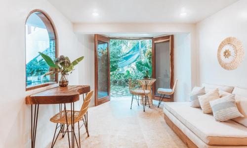 North End Hotel | Amari Sayulita Boutique Hotel