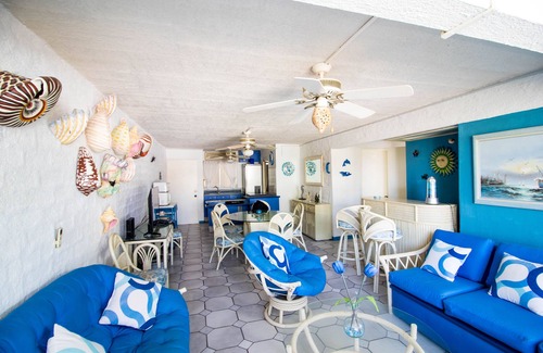 Romantic Zone Condo | Amazing condo Loma del Mar with pool in the Romantic Zone in Puerto Vallarta!
