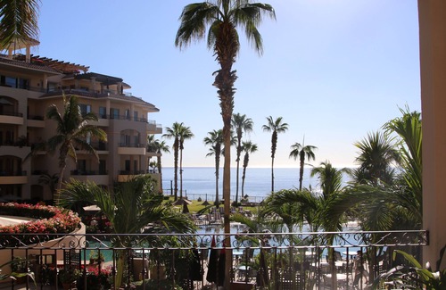 Los Cabos Villa | Amazing location-within 4 Villas from the Ocean-Overlooking Pool Area & Beach