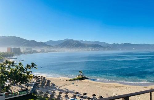 South Hotel Zone Apartment | Amazing views, beachfront Grand Venetian