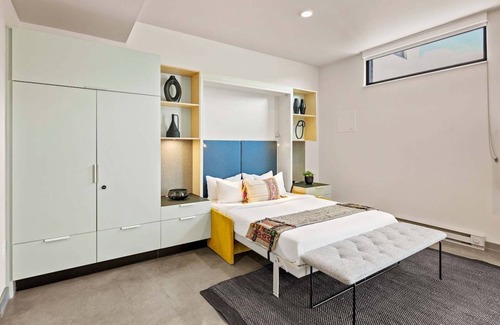 Chestnut Hill Apartment | Apartment ∙ 2 guests