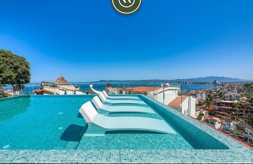Romantic Zone Apartment | Apartment ∙ 2 bedrooms ∙ 4 guests