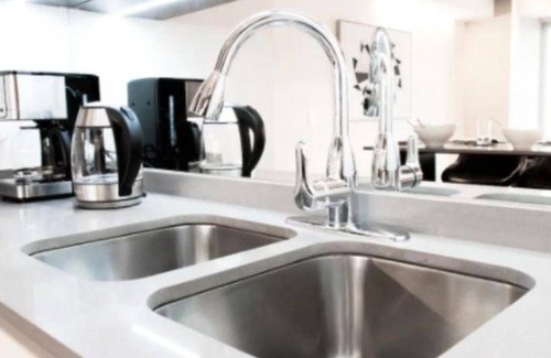 Financial District Apartment | Apartment ∙ 3 bedrooms ∙ 6 guests