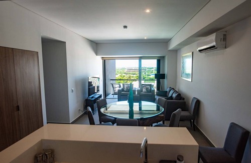 Zona Industrial Apartment | Apartment ∙ 3 bedrooms ∙ 6 guests