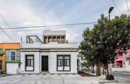 Americana Apartment | Apartment ∙ 1 bedroom ∙ 2 guests