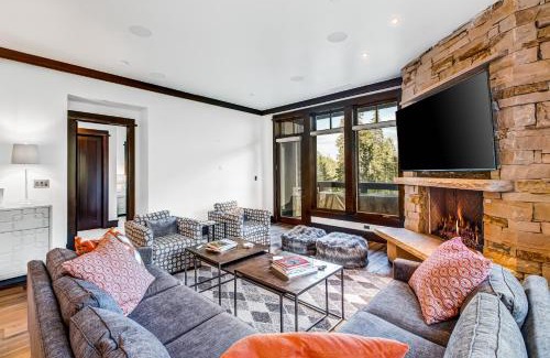 Empire Pass Apartment | Arrowleaf at Empire Pass