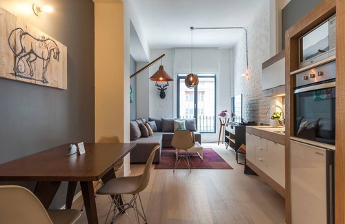 Historic Center Apartment | Art Lovers Pad/Heart of Downtown Mx City (D12)