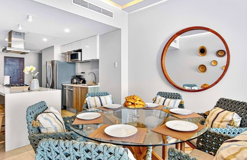 Las Glorias Apartment | Beachfront 2BR - Pools & Scenic Balcony Views