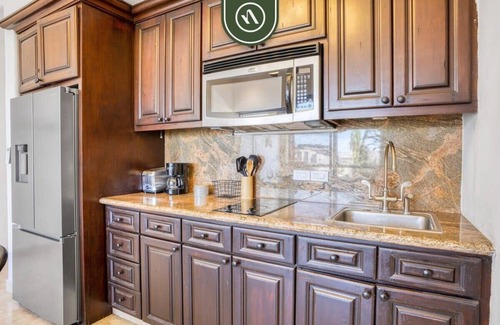 Cabo Bello Apartment | Beachfront Condo with Amazing View to the Sea