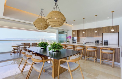Las Glorias Apartment | Beachfront Luxury 4BR | Pools, Gym & Ocean Views