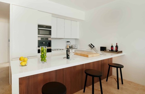 Zona Hotelera House | Beachfront Paradise! Pet-friendly Penthouse with Private Rooftop Pool!