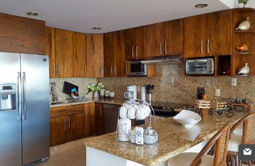 Marina Vallarta Apartment | Beautiful Apartment with BEACH, MARINA & GOLF COURSE