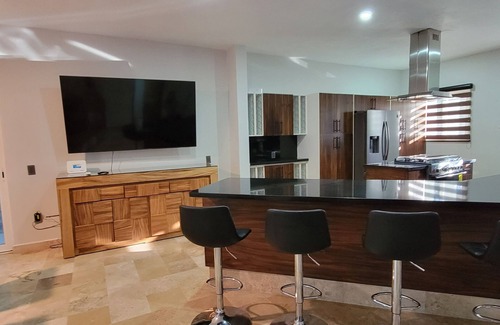 Marina Vallarta Villa | Beautiful villa up to 26 people in Marina Vallarta