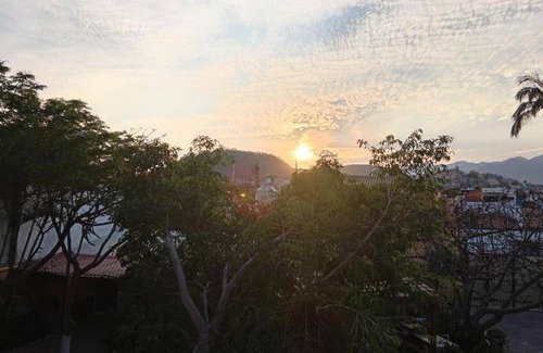 Chapala Centro Bed & Breakfast | Bed and breakfast ∙ 2 guests